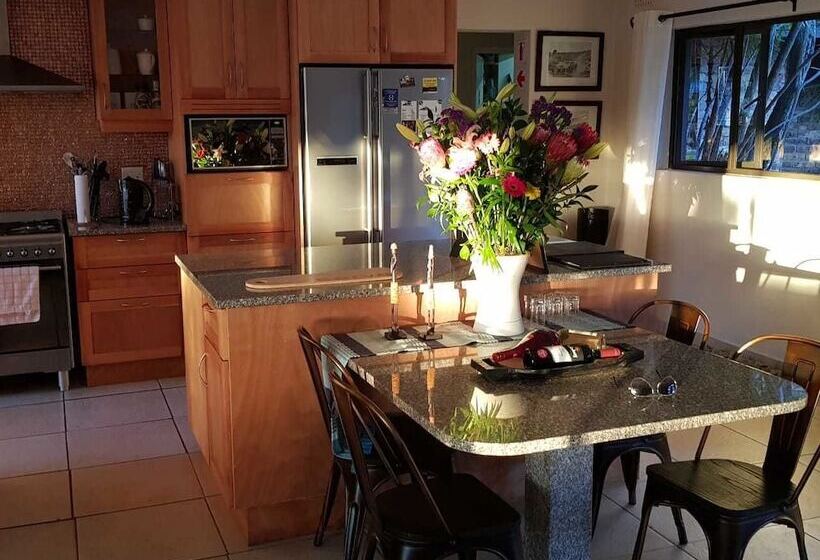 Fotos del hotel Matusadona Guest Lodge:  21