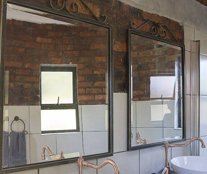 Fotos del hotel Matusadona Guest Lodge:  18