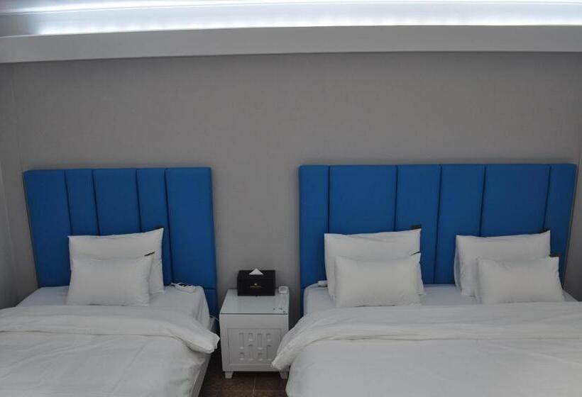 Fotos del hotel Venture:  5