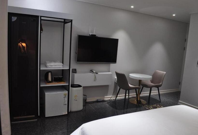 Fotos del hotel Venture:  1