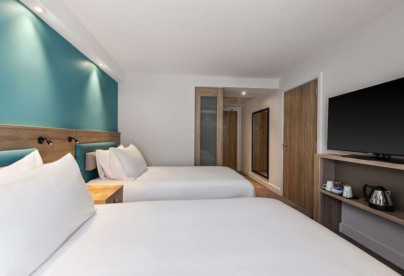 Fotos del hotel Hampton By Hilton Torquay:  10