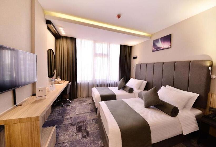 Fotos del hotel Best Western Plus Center:  2