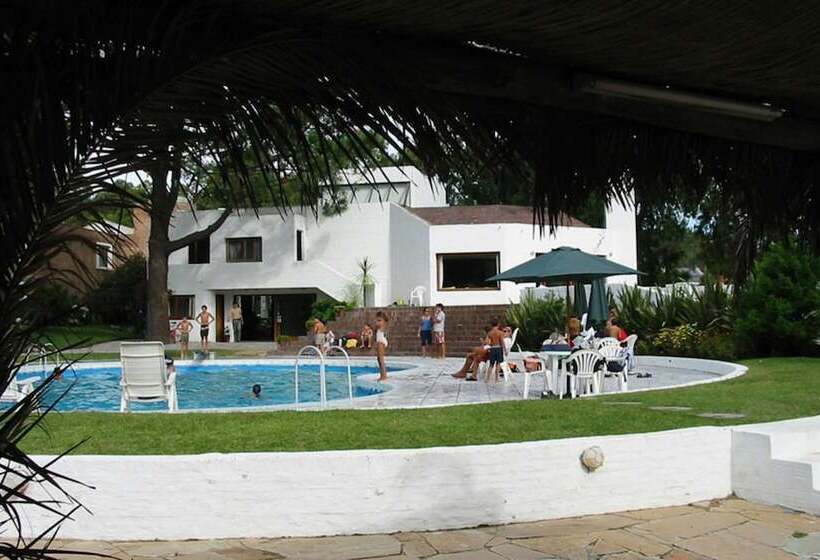 Fotos del hotel Club De La Barra:  3