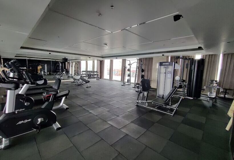 Fotos del hotel Taj Skyline Ahmedabad:  6