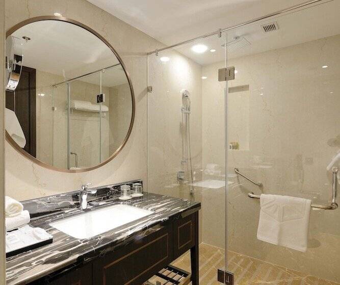 Fotos del hotel Taj Skyline Ahmedabad:  12