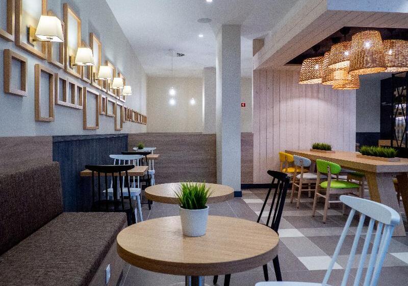 Fotos del hotel Campanile Caldas Da Rainha:  14