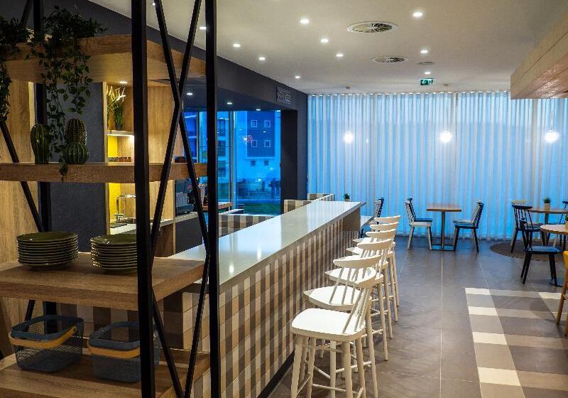 Fotos del hotel Campanile Caldas Da Rainha:  22