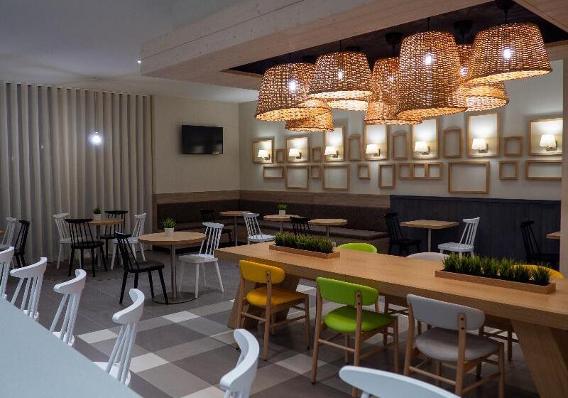 Fotos del hotel Campanile Caldas Da Rainha:  16