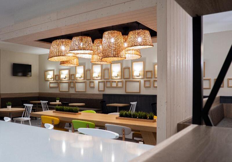 Fotos del hotel Campanile Caldas Da Rainha:  18