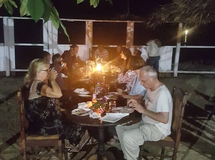 Fotos del hotel Imani Beach Villa:  13