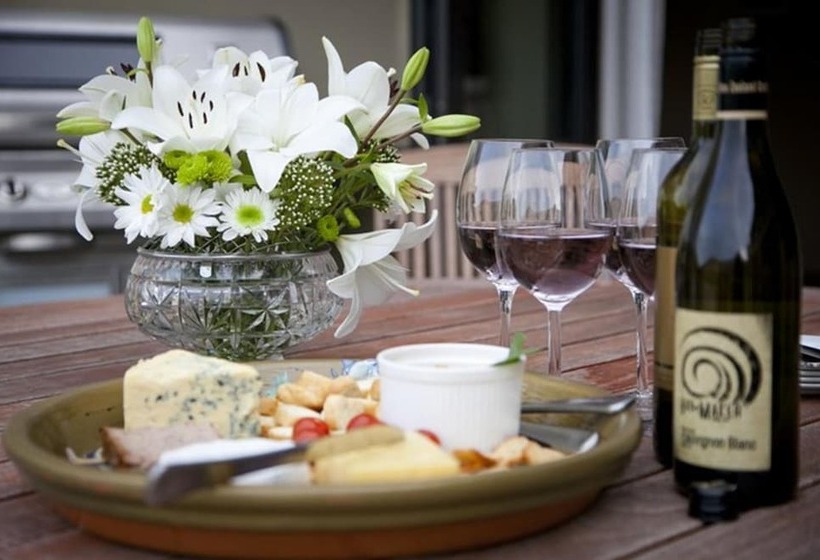 Fotos del hotel Gibbston House:  18