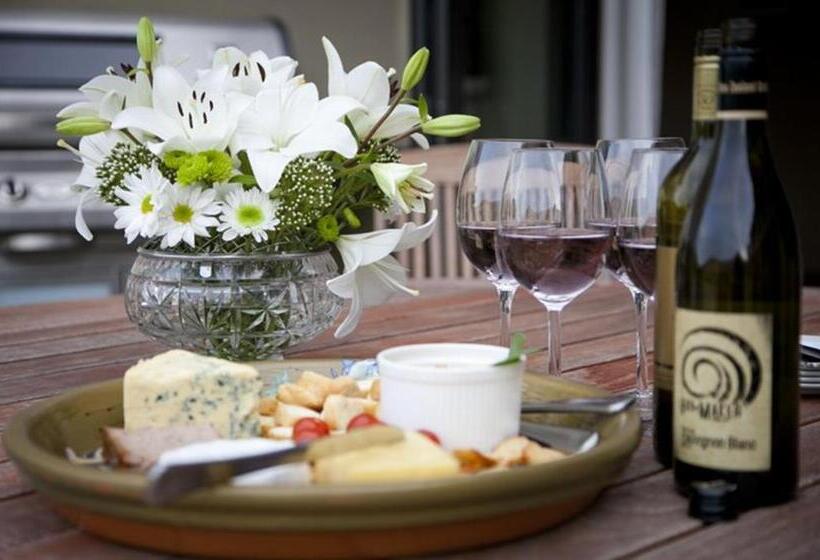 Fotos del hotel Gibbston House:  7