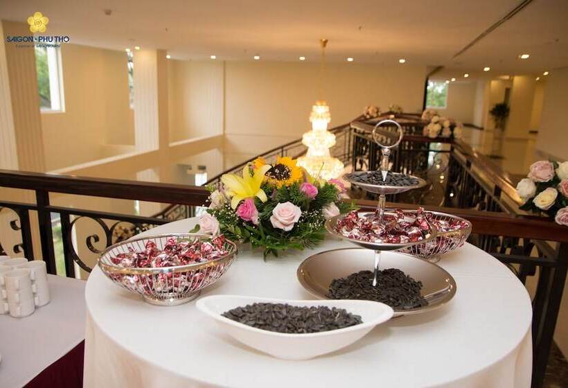 Fotos del hotel Sai Gon Phu Tho:  22