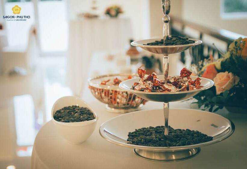 Fotos del hotel Sai Gon Phu Tho:  20