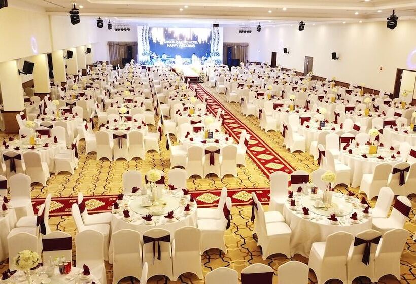 Fotos del hotel Sai Gon Phu Tho:  18