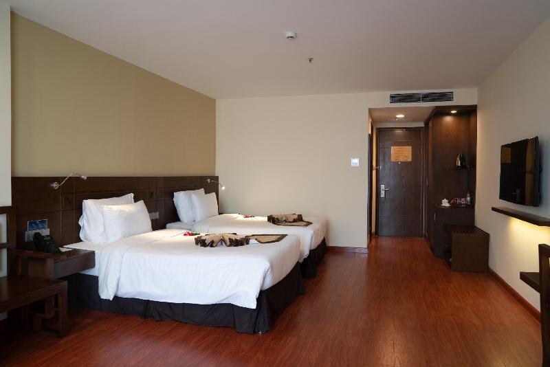 Fotos del hotel Sai Gon Phu Tho:  2