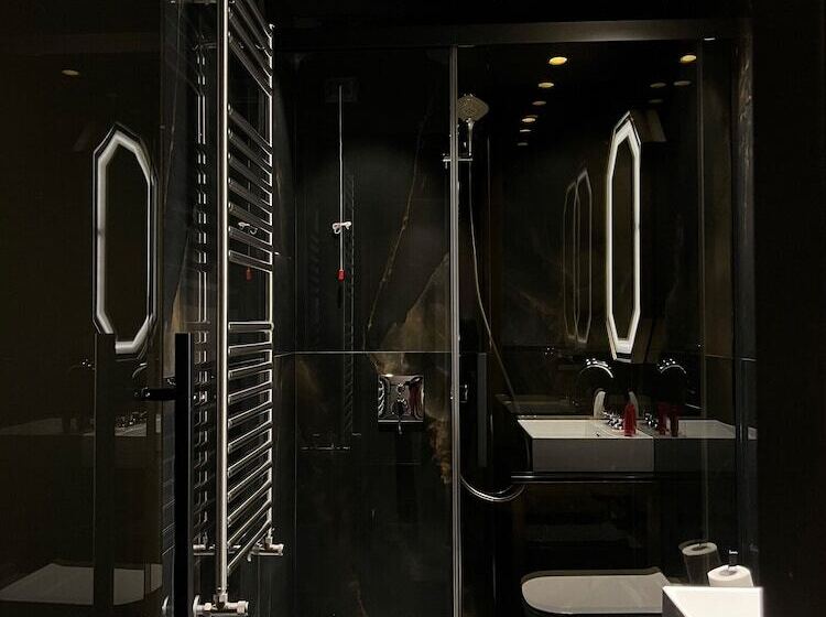 Fotos del hotel Uvisionary Roma:  7