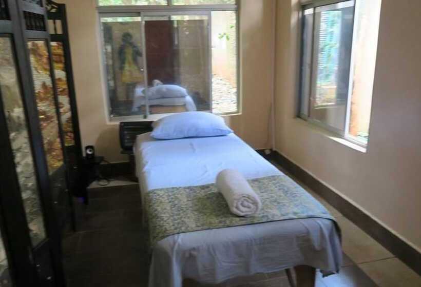 Fotos del hotel Ufanisi Resort Kisii:  6