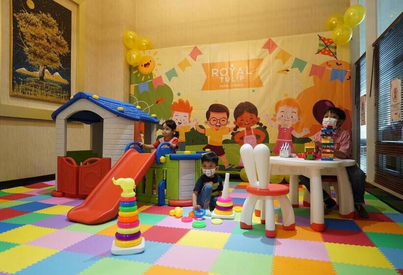 Fotos del hotel Royal Tulip Darmo Surabaya:  15