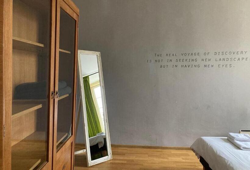 Fotos del hotel Bookinn B&b:  21