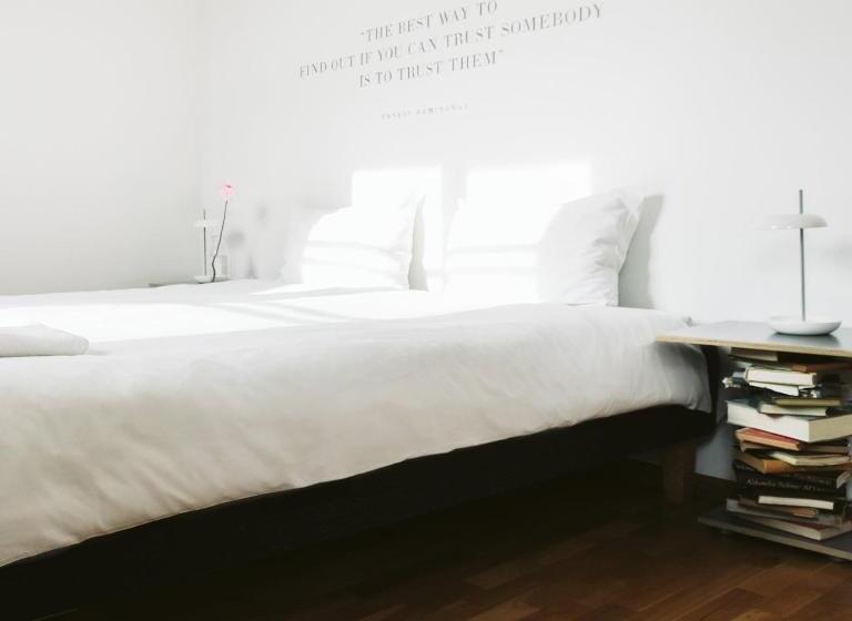 Fotos del hotel Bookinn B&b:  17