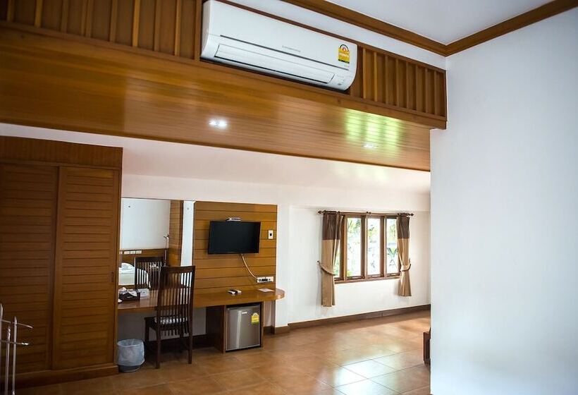 Fotos del hotel Tree Home Plus Home Stay:  25