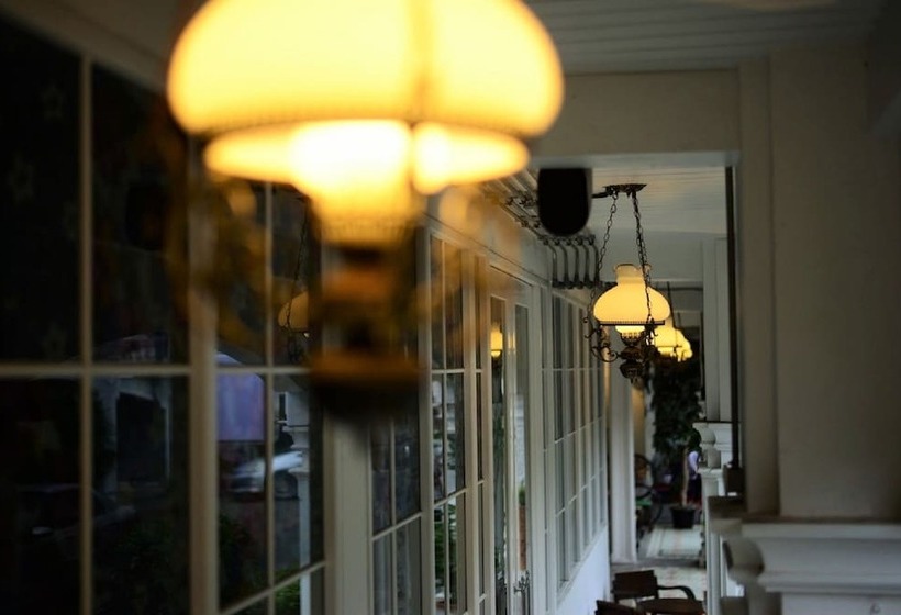 Fotos del hotel Baan Phuanda Phuket:  16