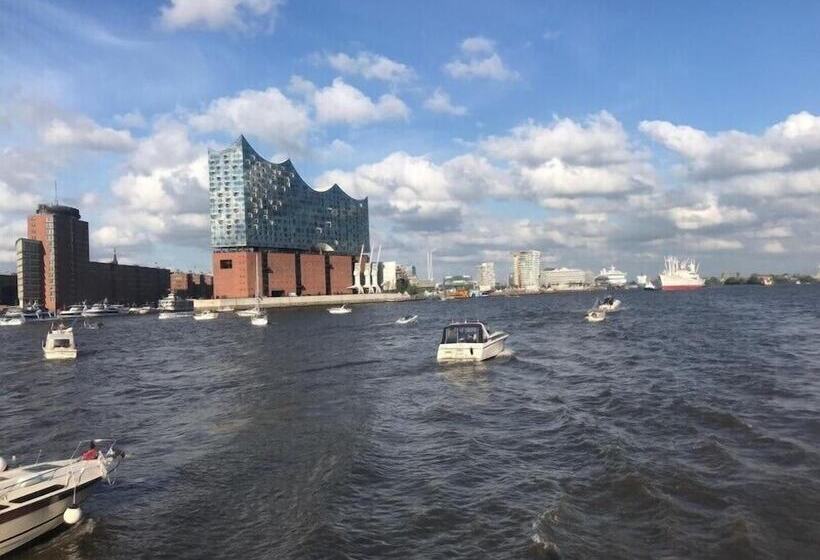 Fotos del hotel Haus Rissen Gaestehaus:  6