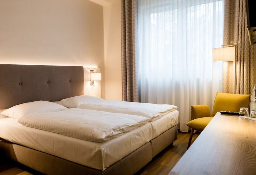 Fotos del hotel Haus Rissen Gaestehaus:  11