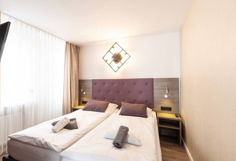 Fotos del hotel Porta Nigra:  6