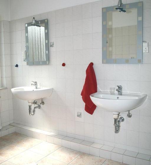 Fotos del hotel Zum Weserwehr:  10