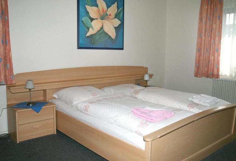 Fotos del hotel Zum Weserwehr:  11