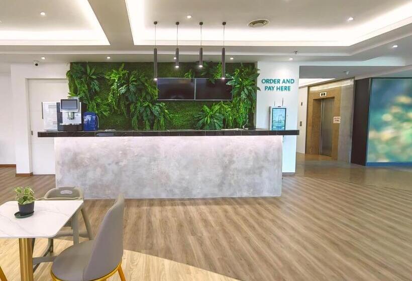 Fotos del hotel Kuching Park:  10