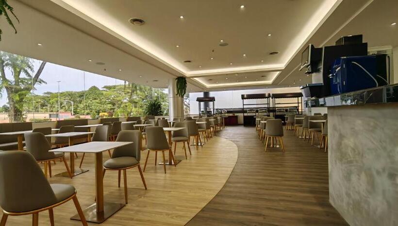 Fotos del hotel Kuching Park:  4