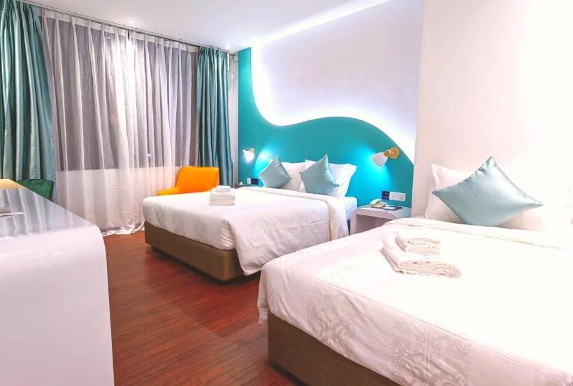 Fotos del hotel Kuching Park:  2