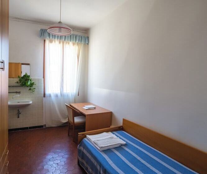 Ostello Domus Civica