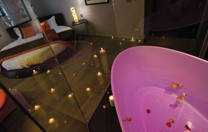 Fotos del hotel Torre Argentina Relais - Residenze Di Charme:  4