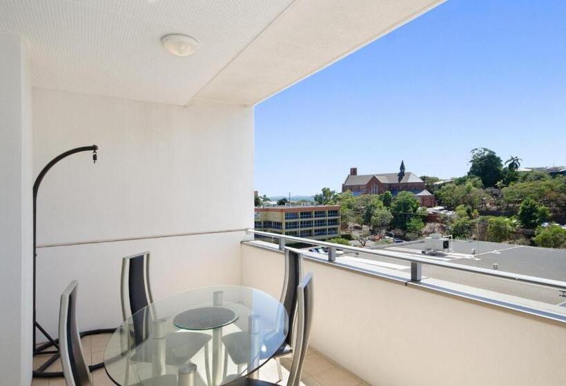 Fotos del hotel Direct S  Dalgety Apartments:  6