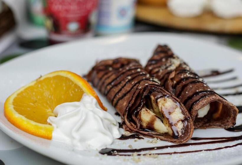 Fotos del hotel Halvat Guesthouse:  18