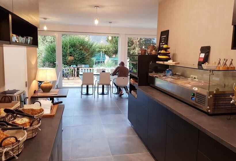 Fotos del hotel Lavan:  19