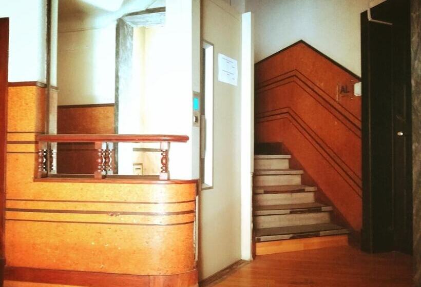 Fotos del hotel Lisbon Terrace Suites Large Groups Apartment:  9