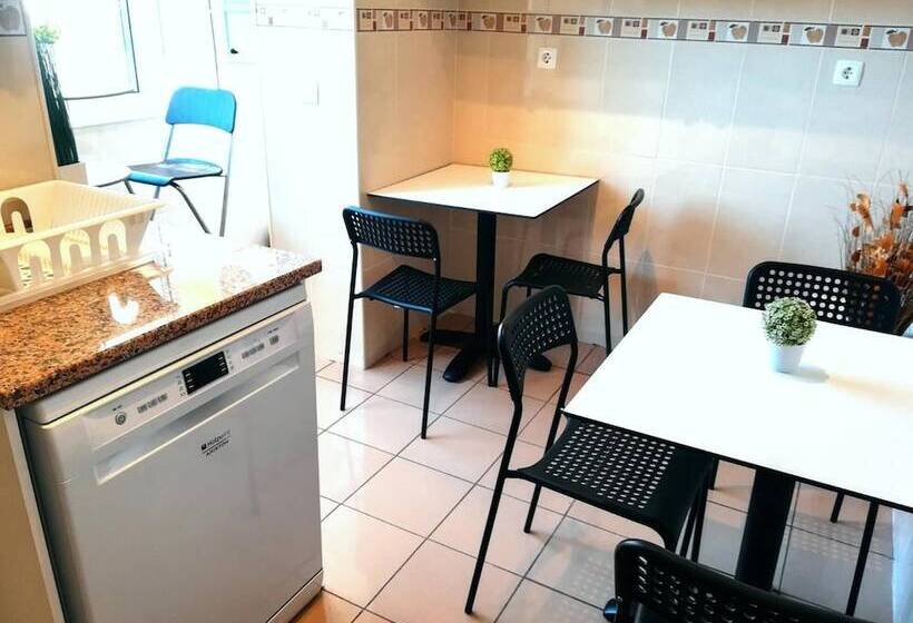 Fotos del hotel Lisbon Terrace Suites Large Groups Apartment:  10