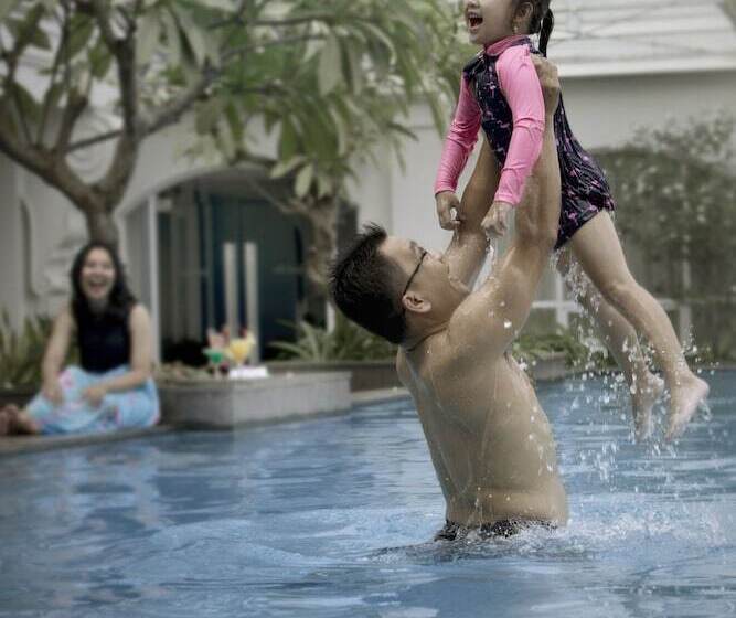 Fotos del hotel Grand Zuri Bsd City:  2