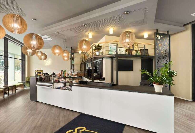 Fotos del hotel Super 8 By Wyndham Munich City West:  18