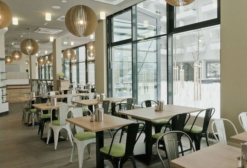 Fotos del hotel Super 8 By Wyndham Munich City West:  3