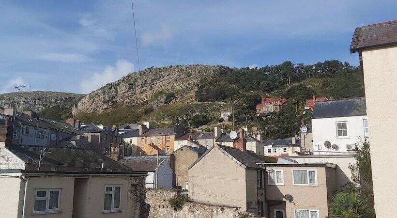 Fotos del hotel Hen Dy:  7