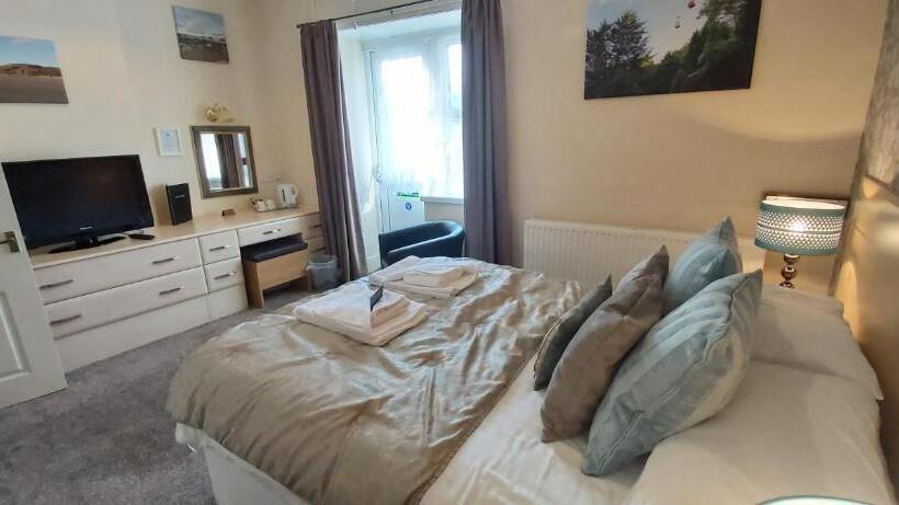 Fotos del hotel Hen Dy:  24