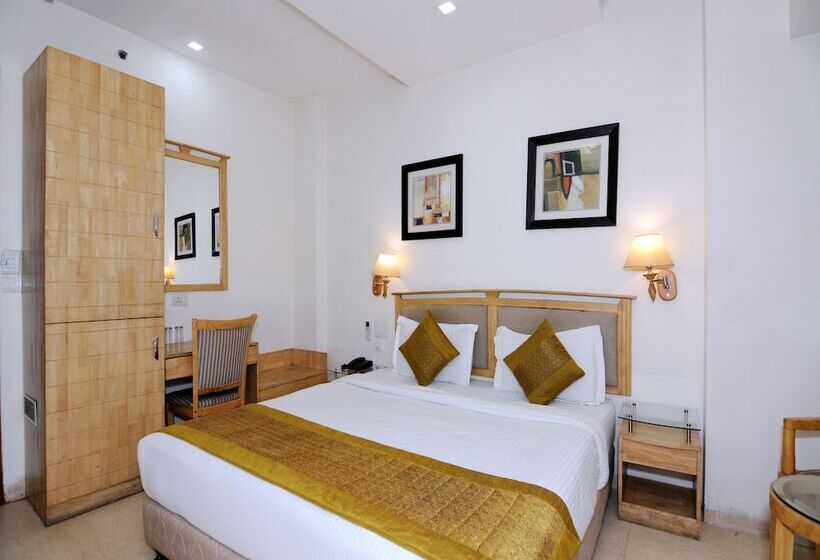 Fotos del hotel Treebo Sam Hotels:  15