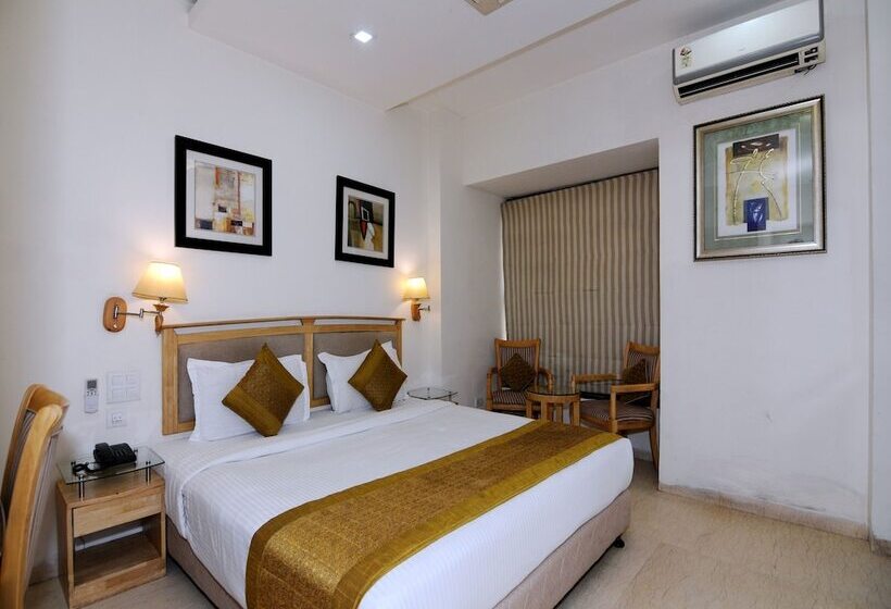 Fotos del hotel Treebo Sam Hotels:  19