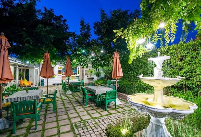 Fotos del hotel Baan Yenchai Boutique:  4